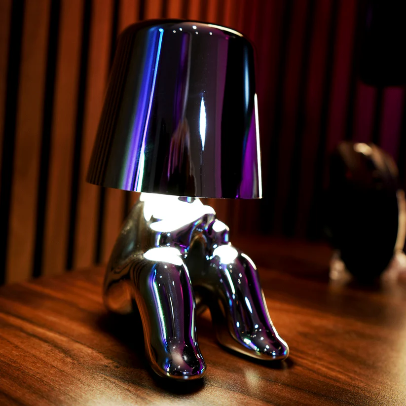 Thinker-Statue-Desk-Lamp-Crossed-Legs-Silver-Oddly-Epic